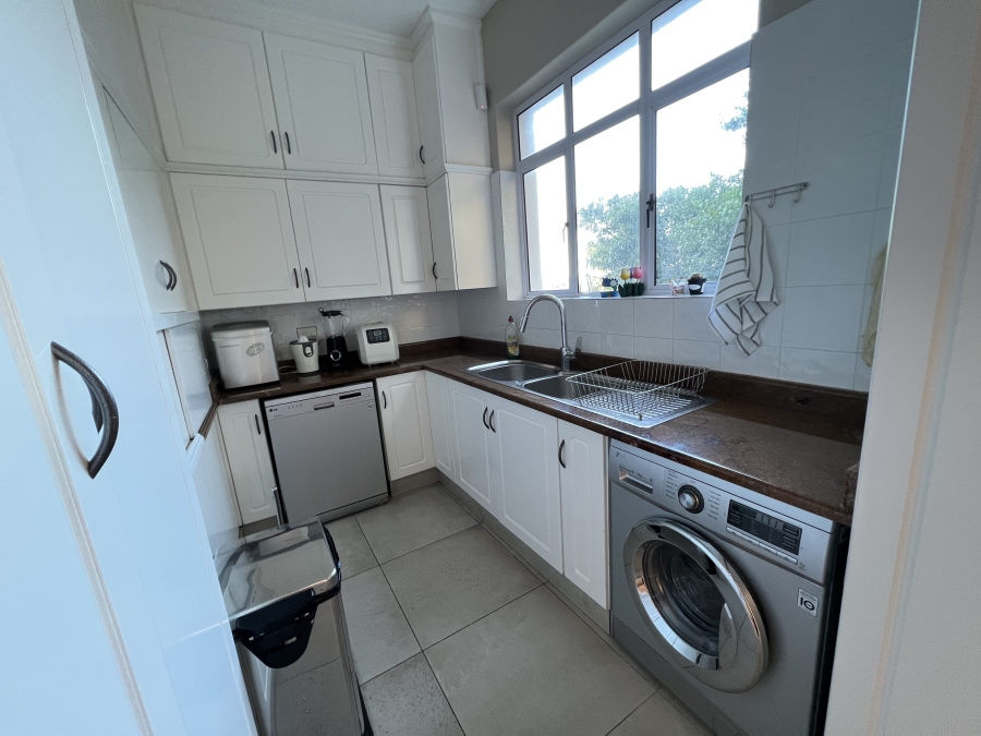 4 Bedroom Property for Sale in Nahoon Eastern Cape